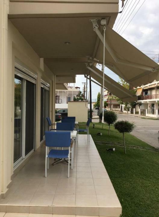 Vicky Rooms Paralia Dionysiou Ngoại thất bức ảnh